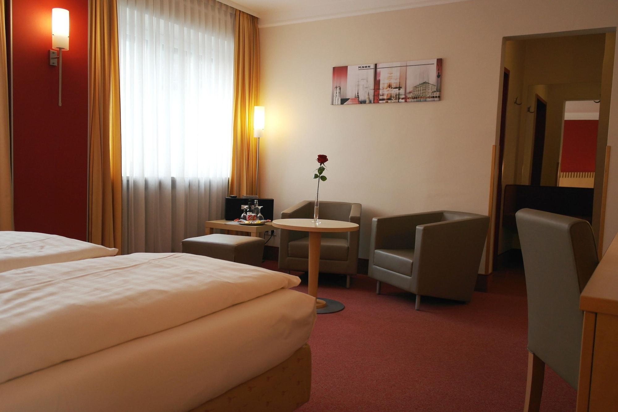 Hotel Schiller Olching Εξωτερικό φωτογραφία